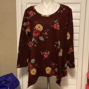 Green Envelope Burgundy Floral Long Sleeve Top